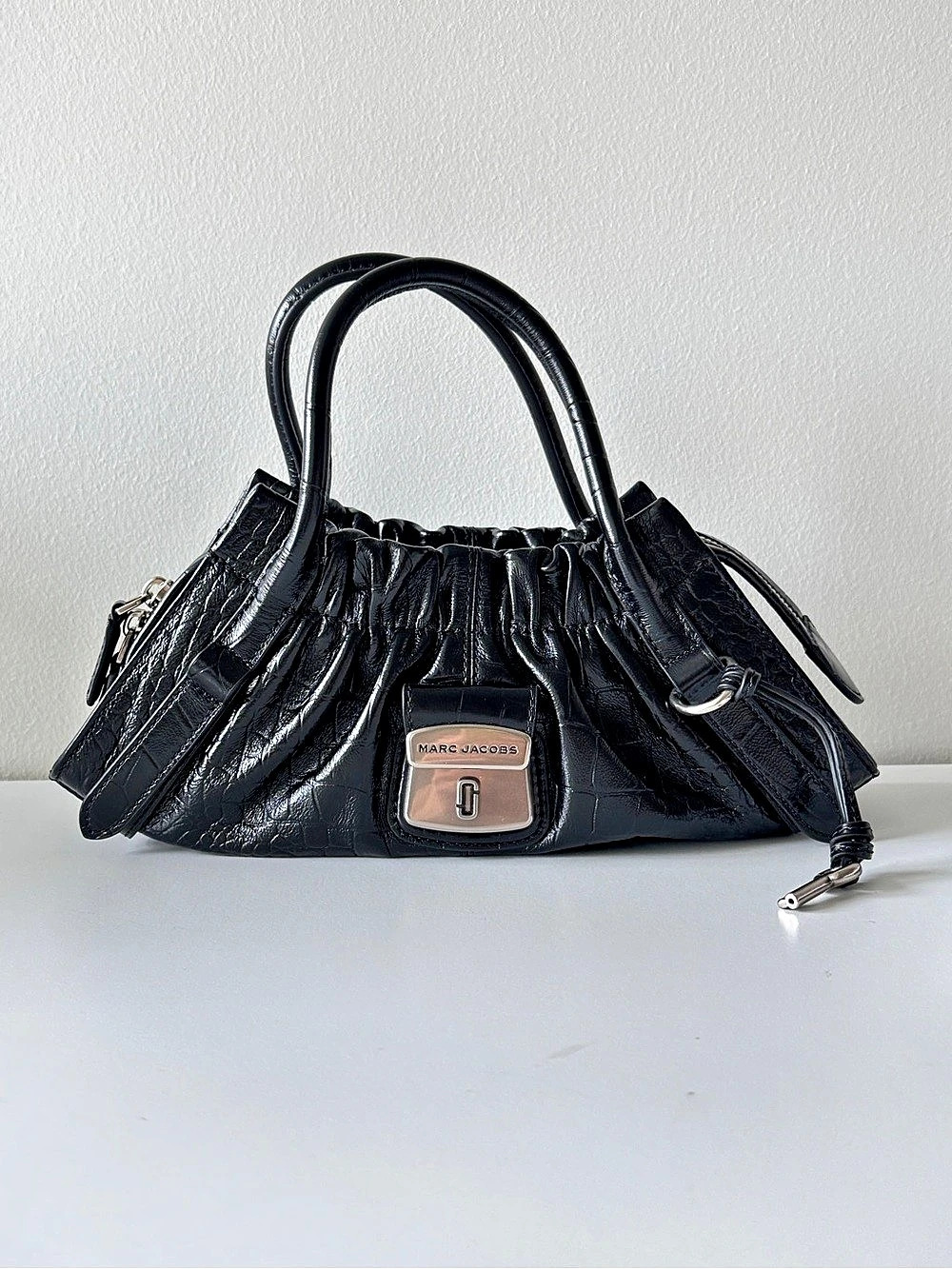 Marc Jacobs Cristina Small Black Alligator Embossed Leather Bag Like New